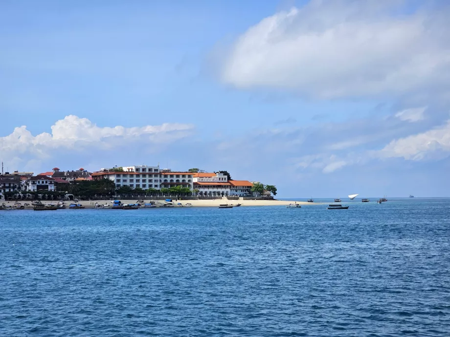 Kilátás a Zanzibár-Dar es Salaam hajóút során