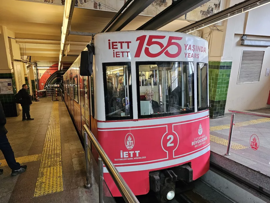 Tünel drótkötélpálya