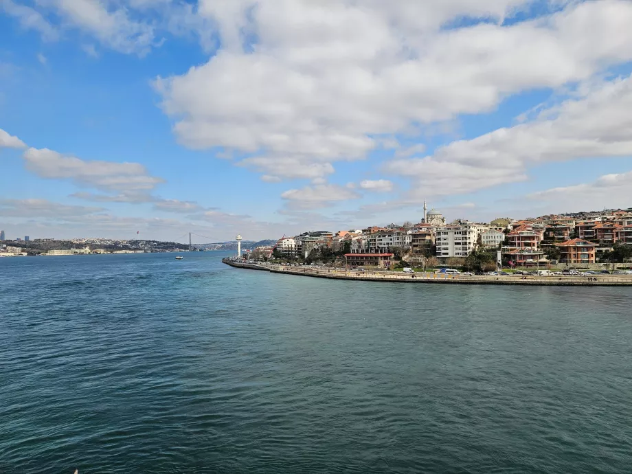 Kilátás a Maiden Towerből