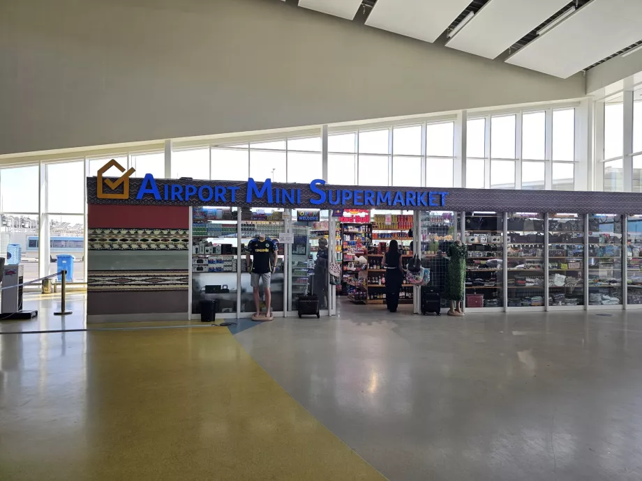 Minimarket, nyilvános terület, 3. terminál