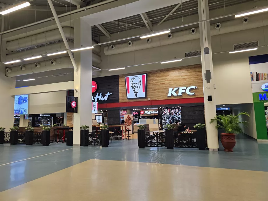 KFC, tranzit részleg, 3. terminál