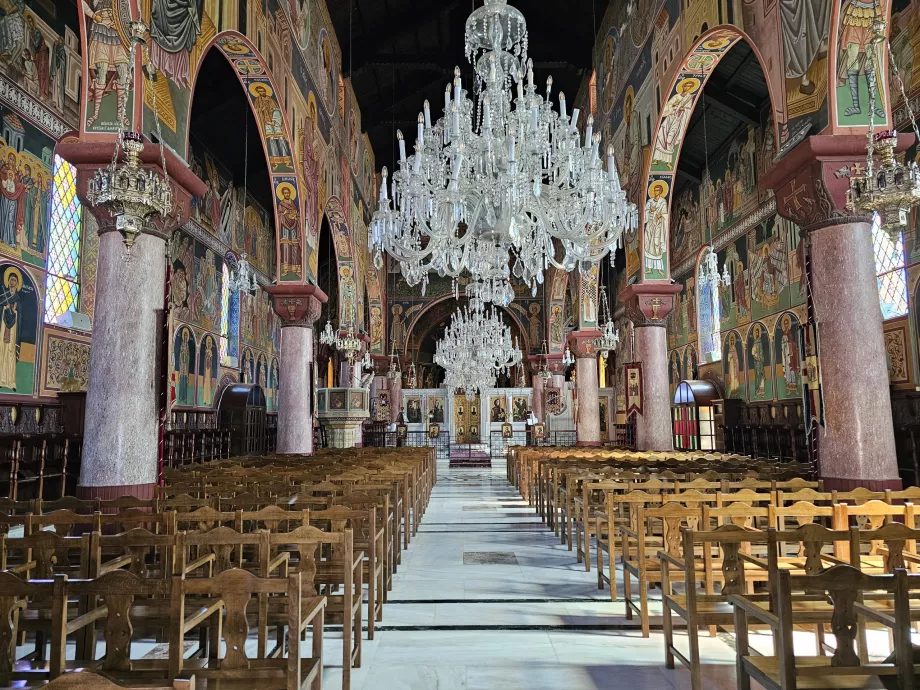 Evangelismos templom, belső tér