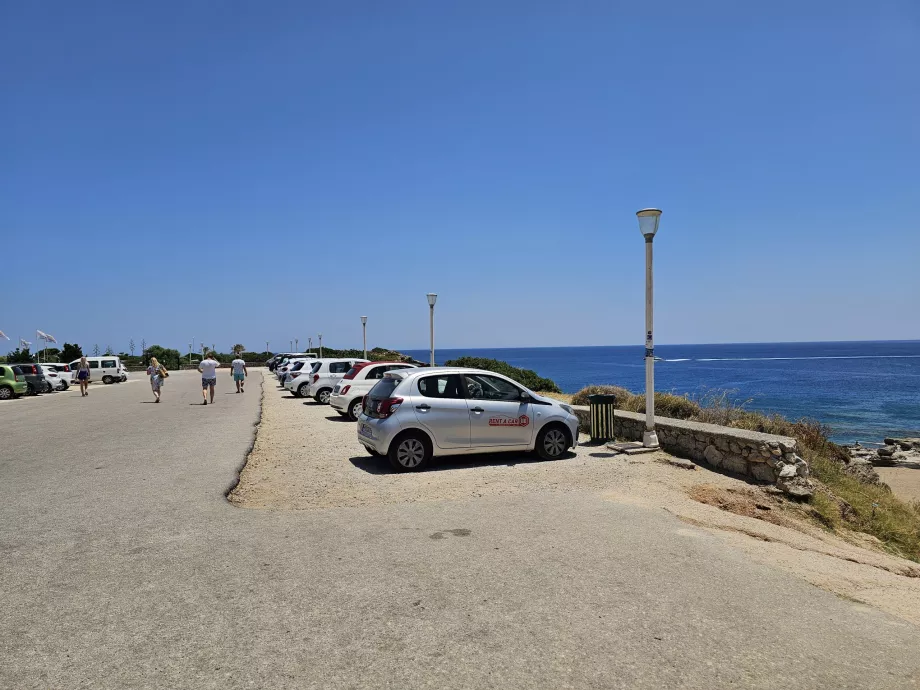 Parkolás a Kallithea Springsnél