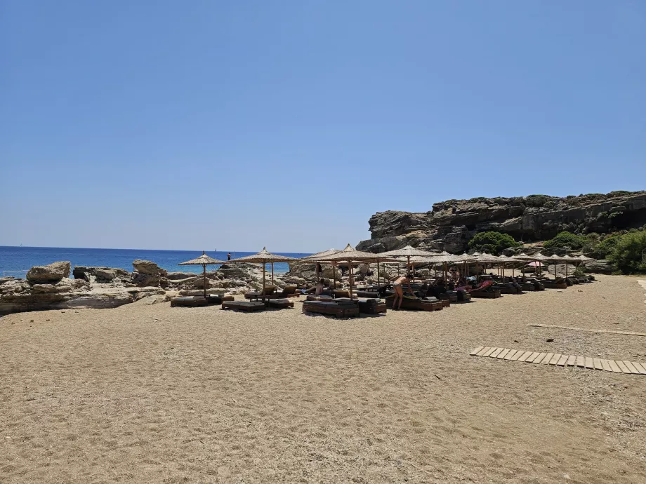 Strand Kallithea Springs közelében