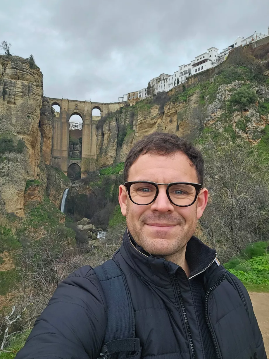 Én a Mirador Puente Nuevo kilátónál