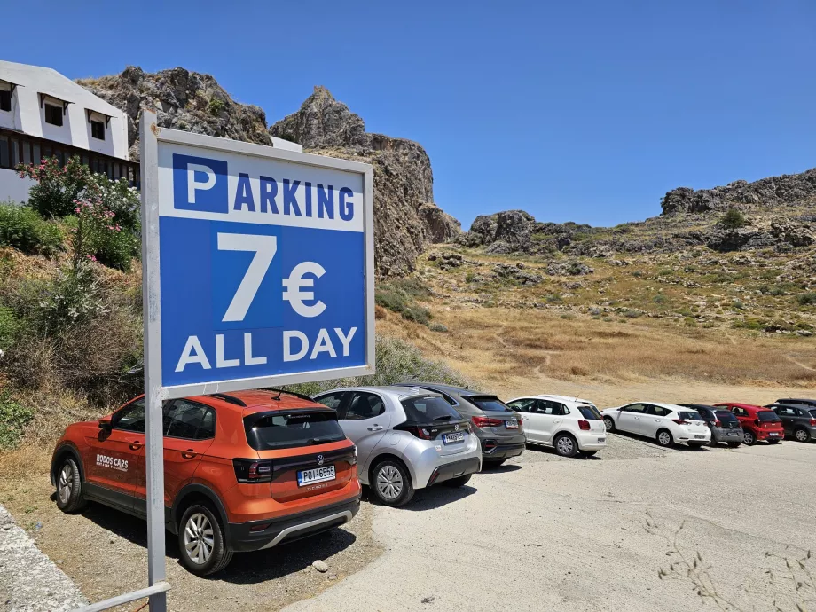 Lindos parkolása