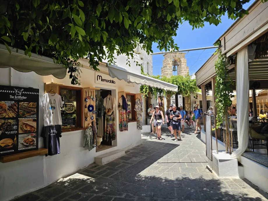 Lindos üzletek