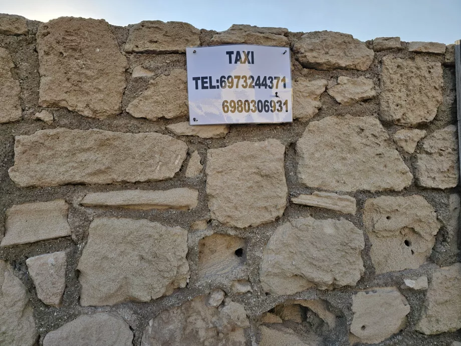 A taxi telefonszáma