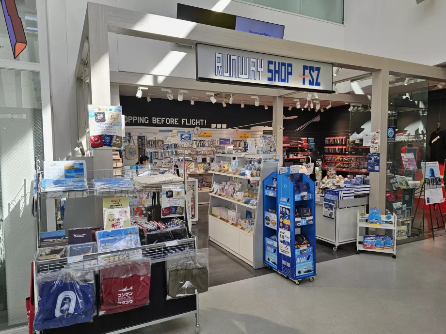 Bolt a repülés szerelmeseinek és a gyerekeknek