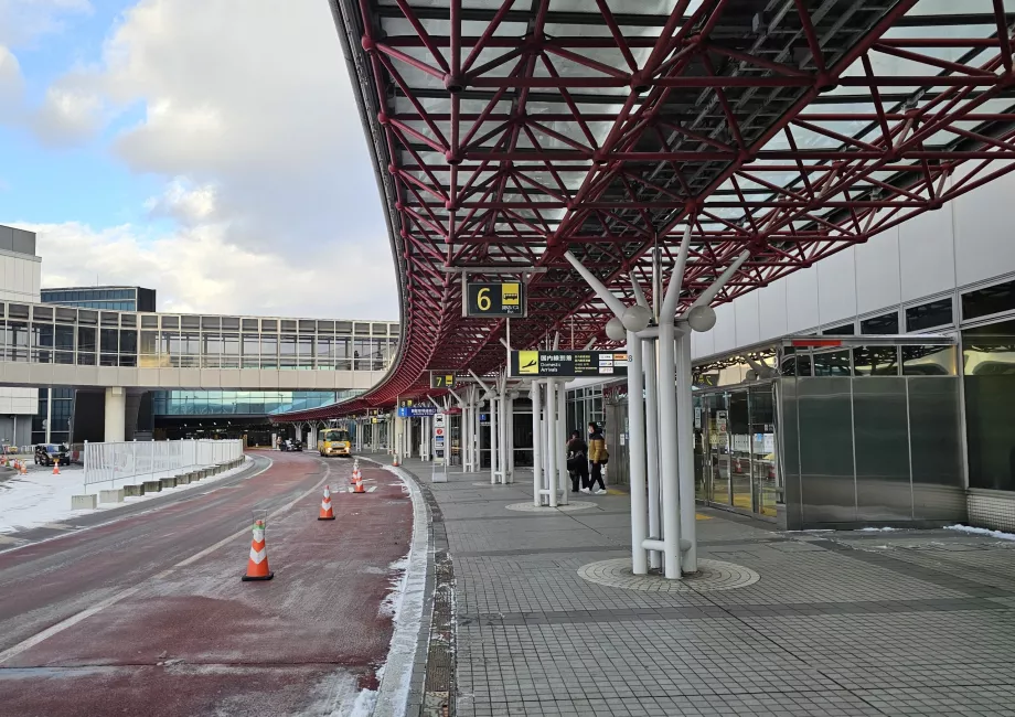 Sapporo repülőtér belföldi terminálja