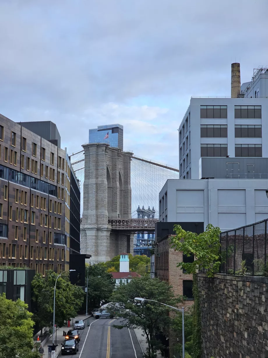 Brooklyn és Manhattan hidak