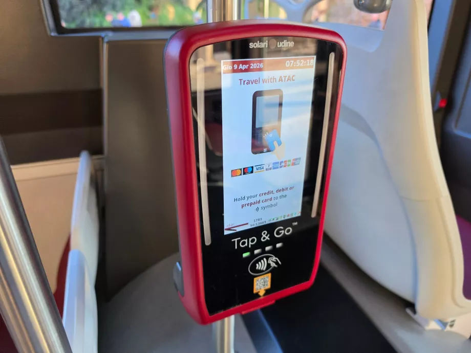 Érintkezés nélküli viteldíjfizetéshez szükséges érvényesítő