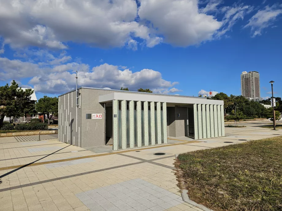 Ingyenes WC-k a Suma Beach-en