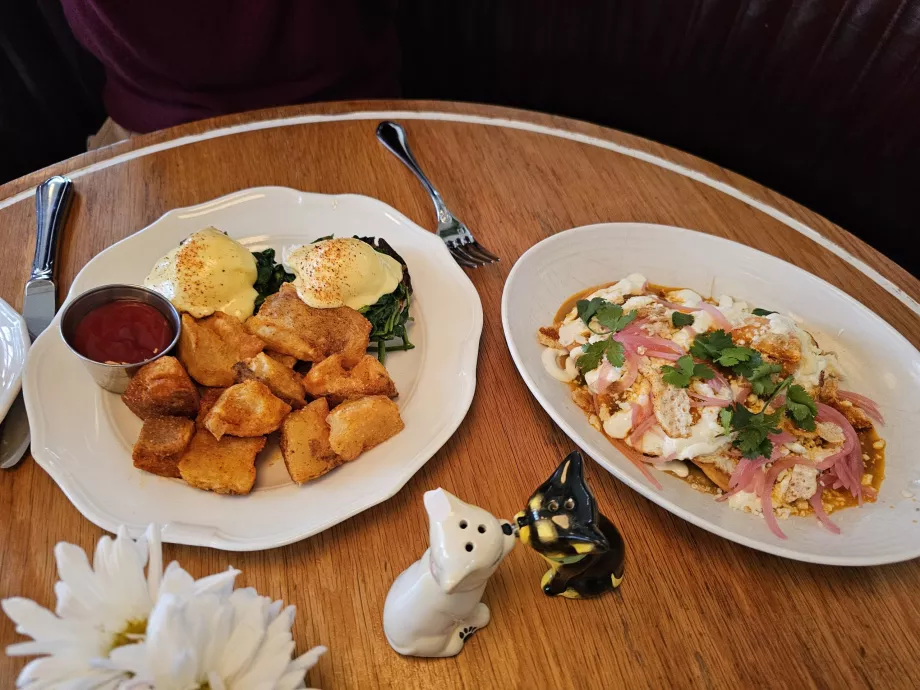 Reggeli, tojás variációk