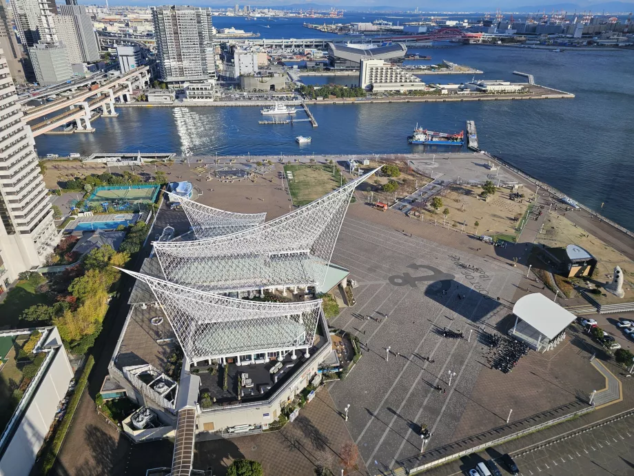 Kilátás a Kobe Port Towerből