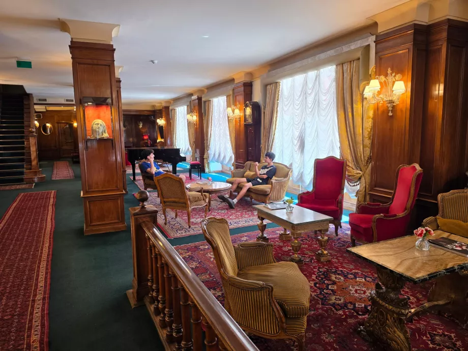Hotel lobby