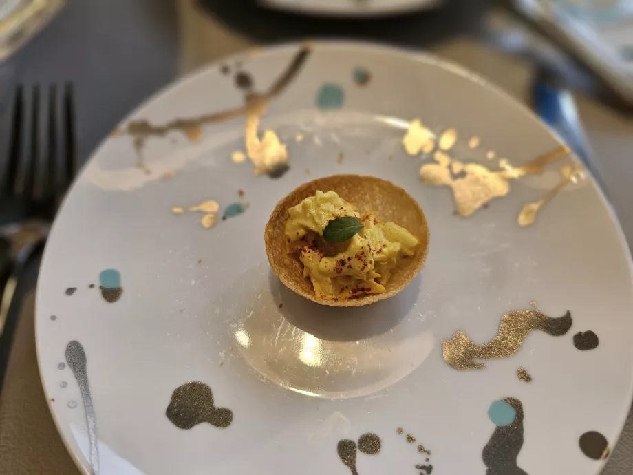 Kék doboz, egyszemélyes snack