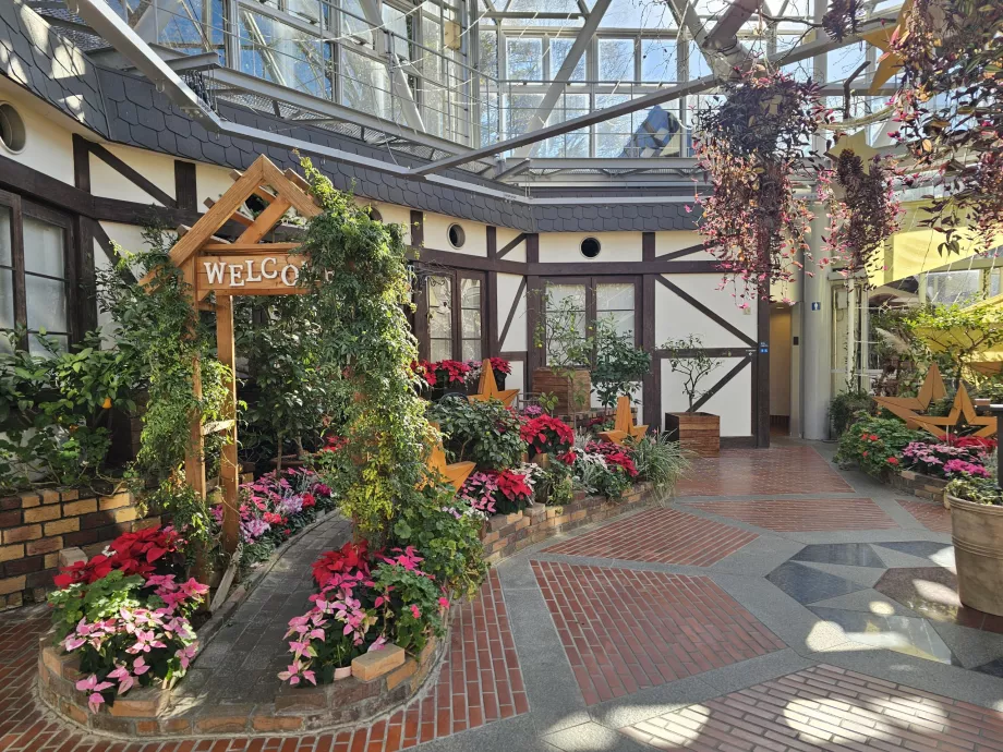 Növényház a Nunobiki Gyógynövénykertben