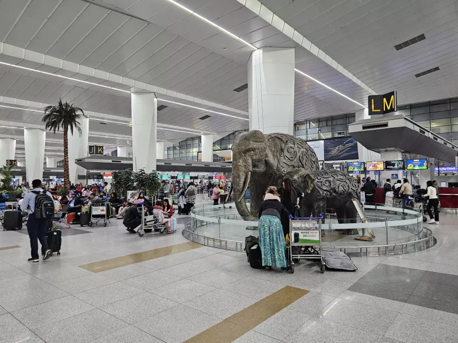 Check-in csarnok, 3. terminál
