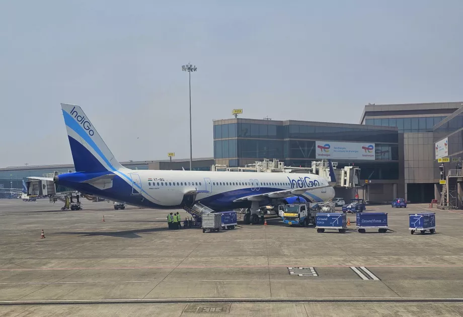 IndiGo, Airbus A320-as, Mumbai repülőtér