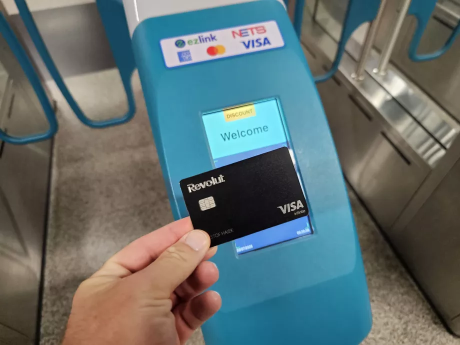 Kártyás fizetés a metróban