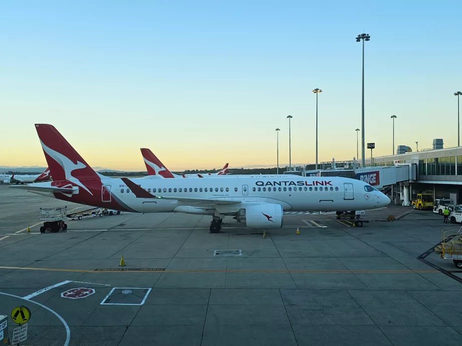 Qantas, Airbus A220, melbourne-i repülőtér